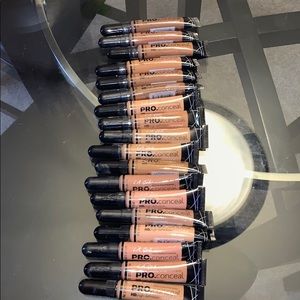 L.A. Pro Concealer lot